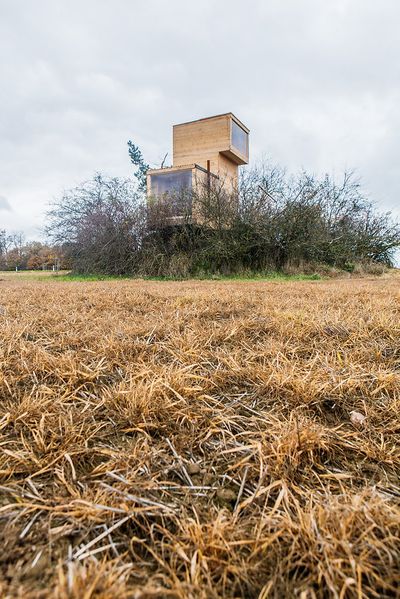 ORTE Vortrag und Diskussion_ Vom Bestand zur Zukunft  _ Holzhuette auf Betonbunker Tschechien_ Jan Tyrpekl Architektur